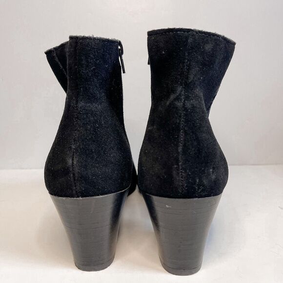 Kensie Leyton Pointed Toe Ankle Suede Booties Size 10 - Picture 3 of 8
